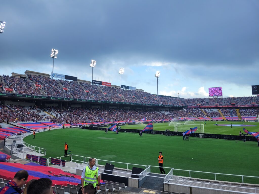 První zájezd sezóny aneb návrat na Camp Nou? No!
